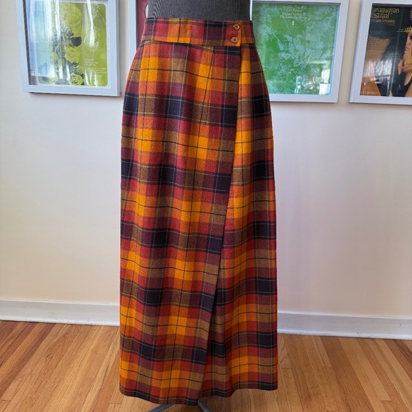 Amazing Vintage 70s tartan plaid maxi skirt in rich autumn tones - Picture 1 of 8